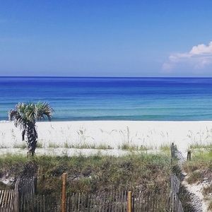 Meet your Posher, Karrie